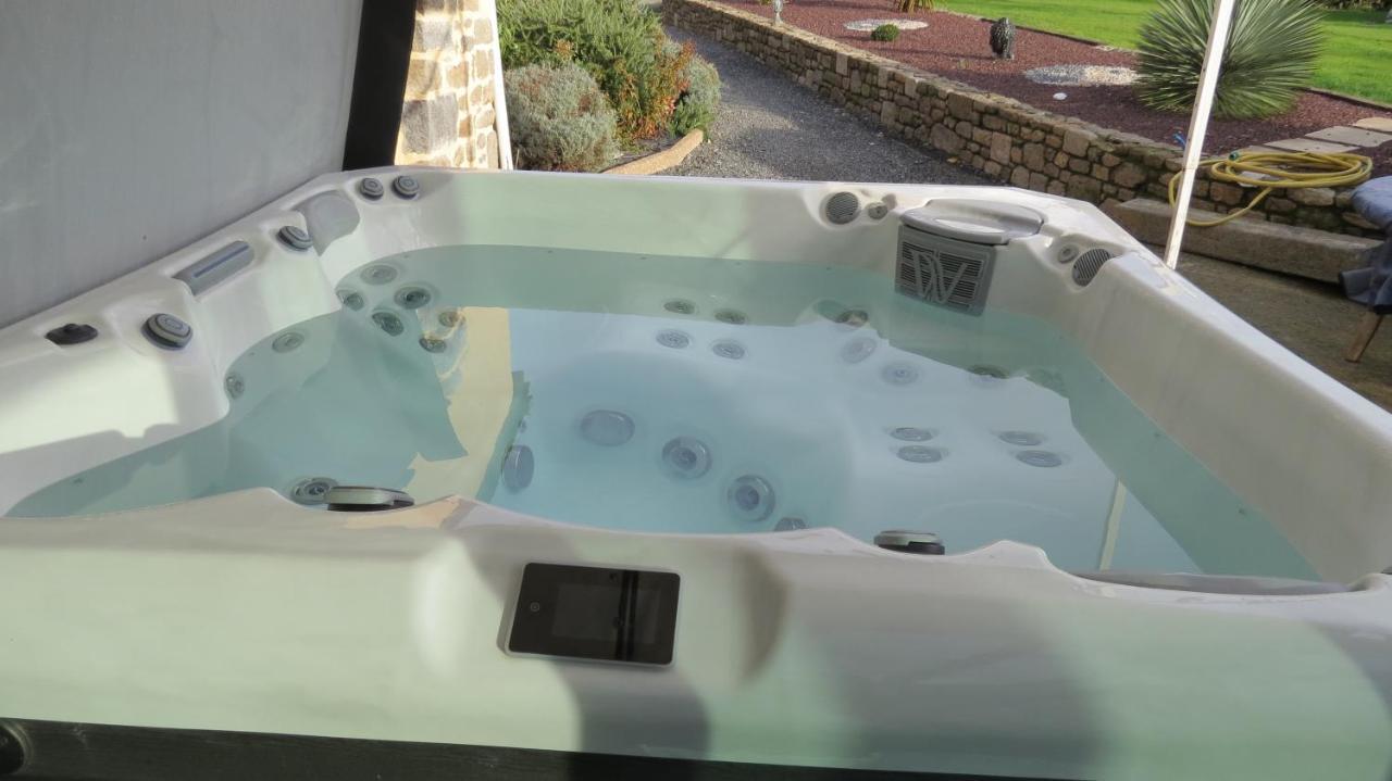 Chambre D'Hote Naturiste Ou Pas Miniac-Morvan Екстер'єр фото